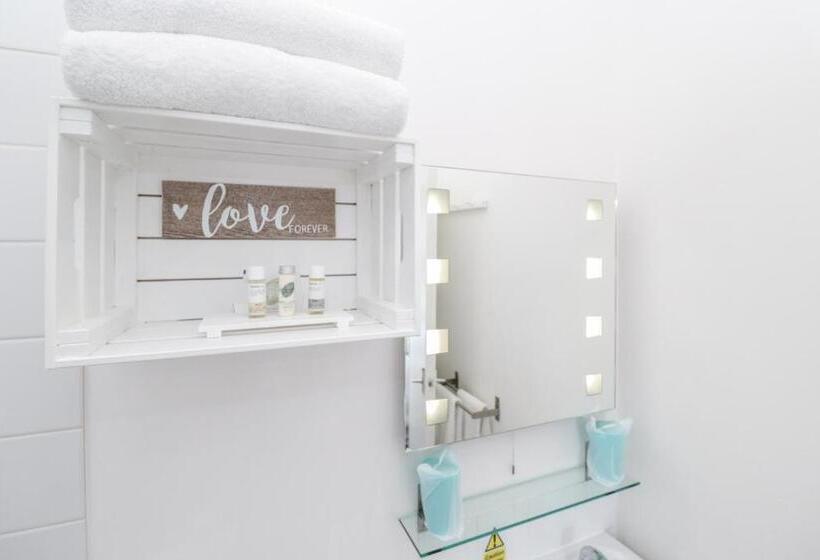 Fotos del hotel The New England:  20