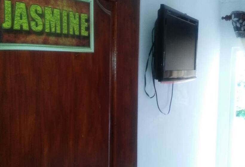 Fotos del hotel The Raspberry Cottage:  3