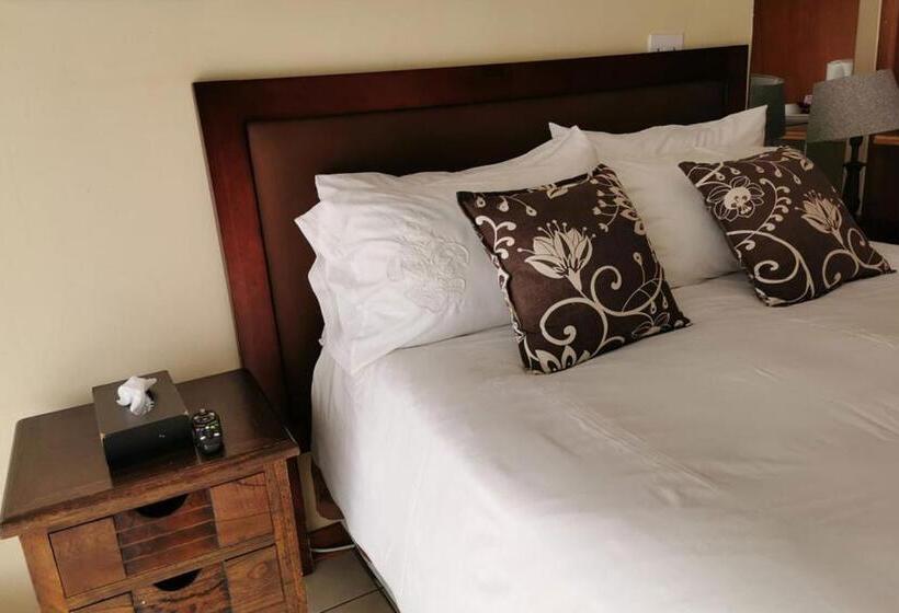 Fotos del hotel Somona Guest House:  12