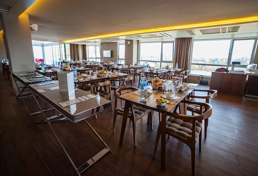 Fotos del hotel Tzob Otel:  6