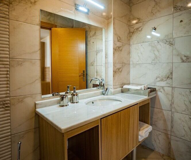 Fotos del hotel Tzob Otel:  16