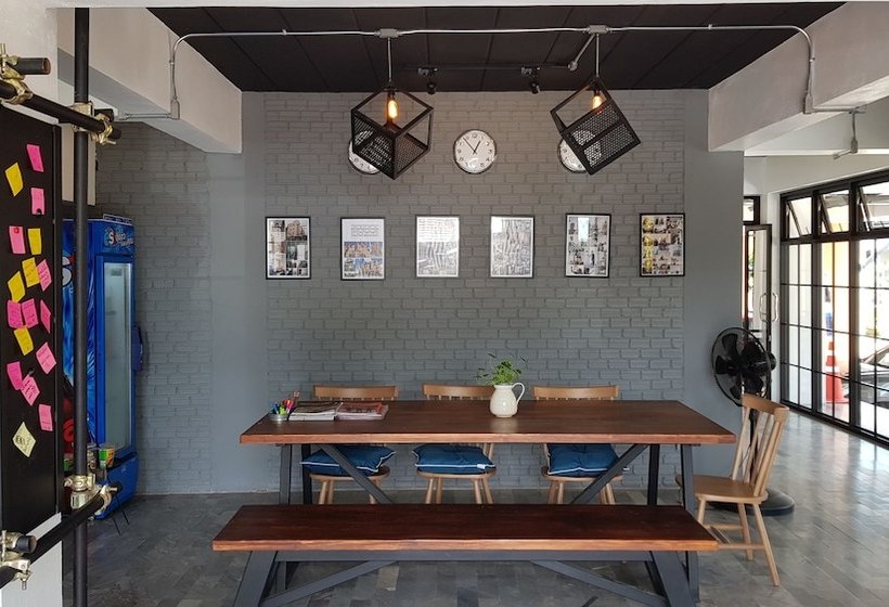 Fotos del hotel V1 Room:  5