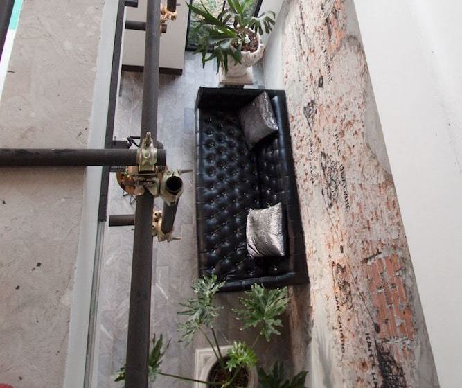 Fotos del hotel V1 Room:  7