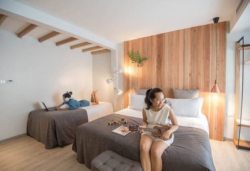 Fotos del hotel Family Tree:  9