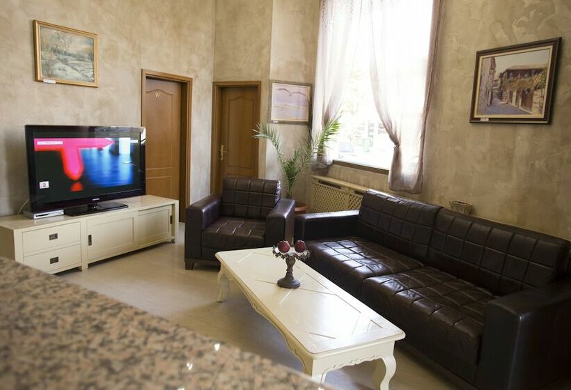 Fotos del hotel Alexander Palace:  3