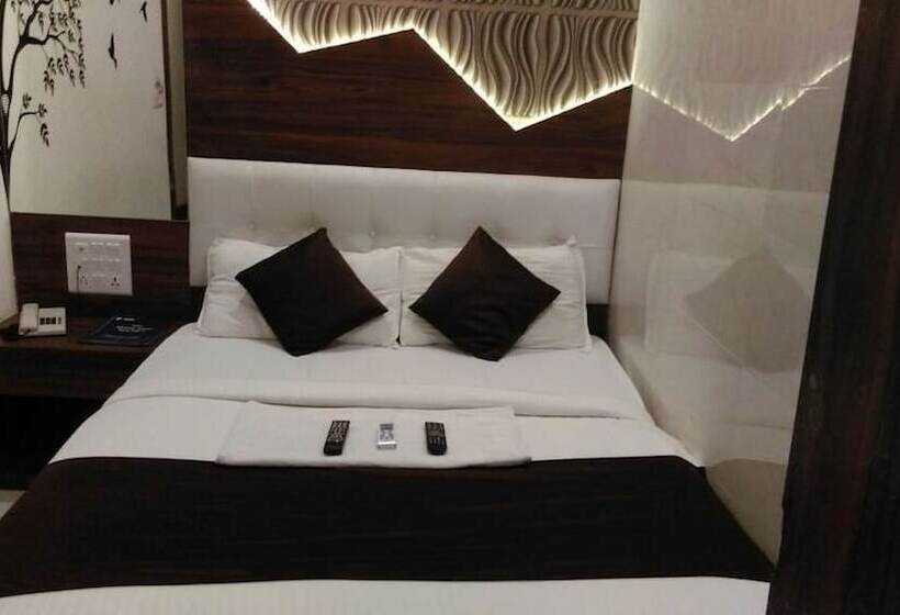 Fotos del hotel Palace Reisdency:  6