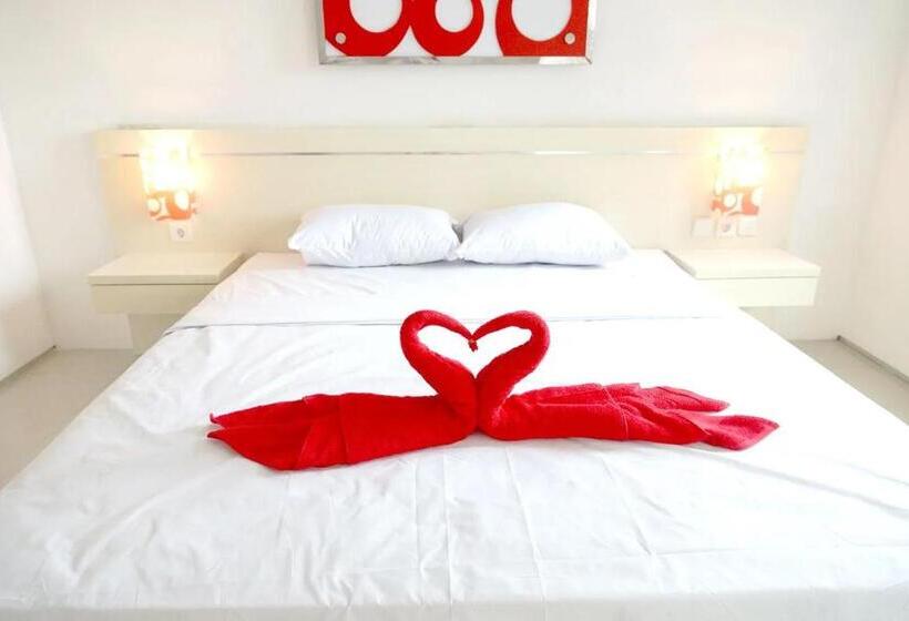 Fotos del hotel Simona:  12