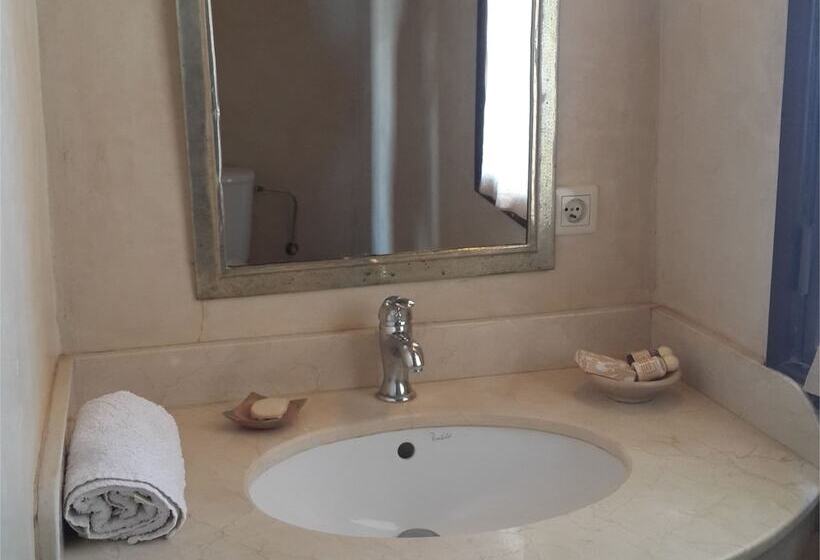 Fotos del hotel Parfums D'étoiles:  8