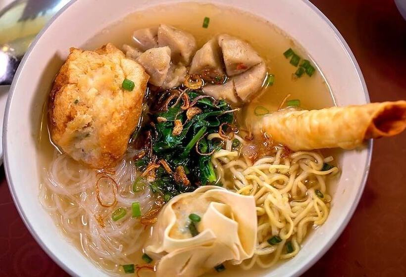 Fotos del hotel Dafam Pacific Caesar Surabaya:  11