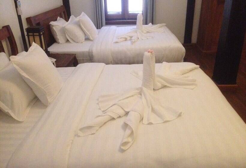 Fotos del hotel Royal Peacock Boutique:  10