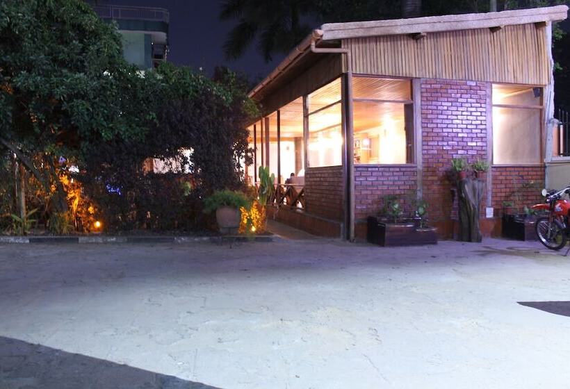 Fotos del hotel Troos:  10