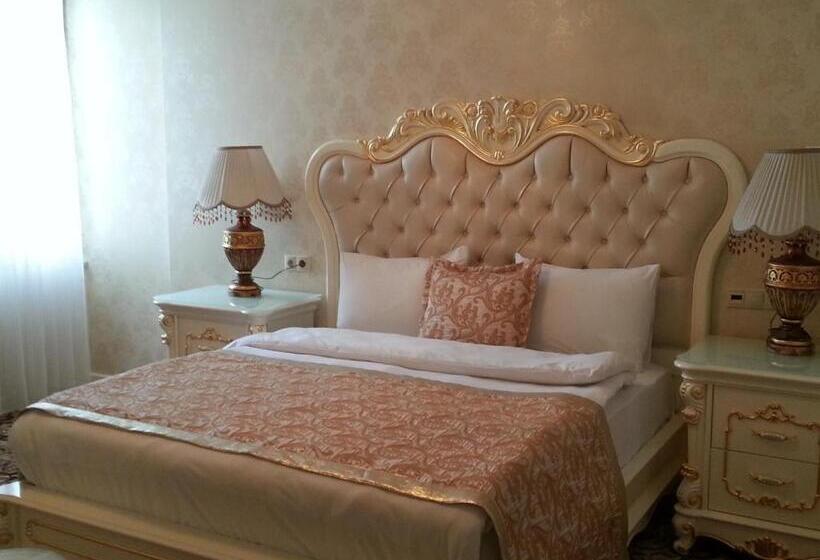 Fotos del hotel Best Town:  4