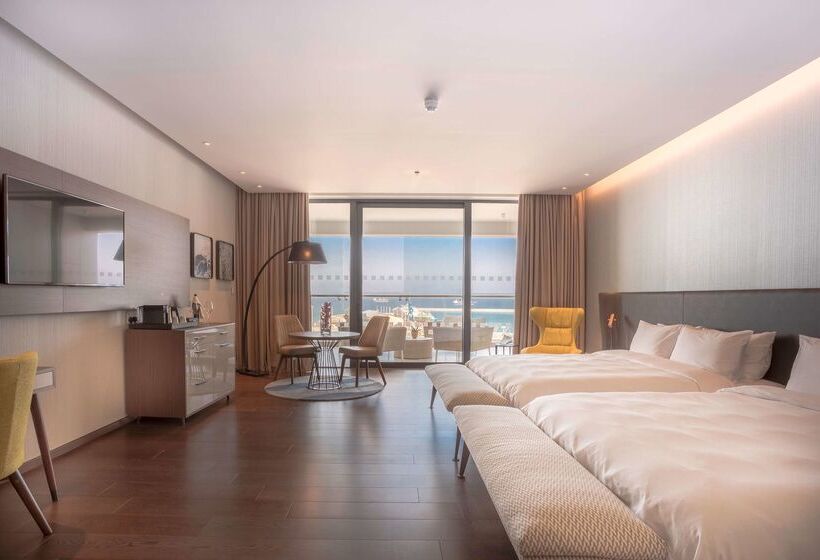 Fotos del hotel Radisson Blu Hotel, Larnaca:  14