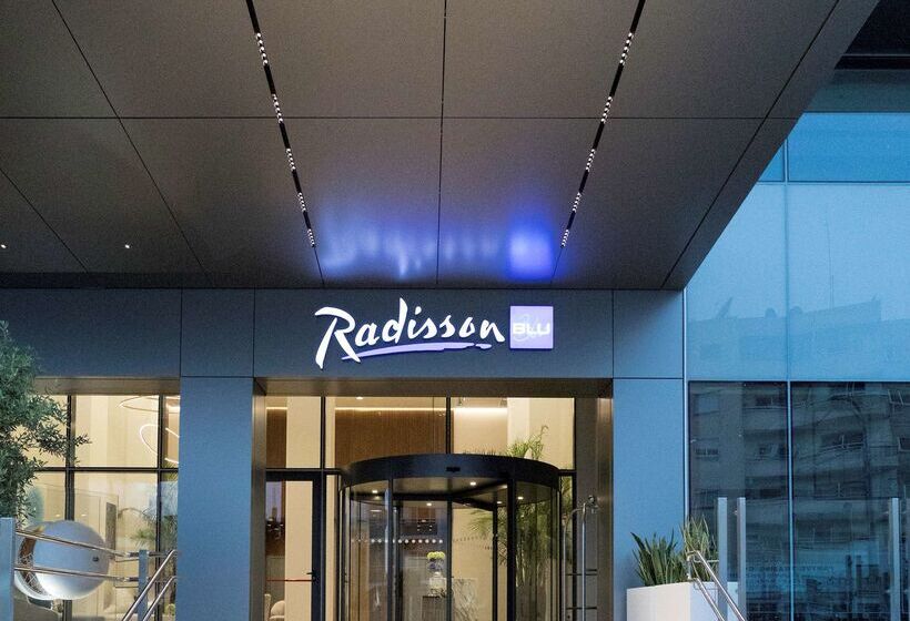 Fotos del hotel Radisson Blu Hotel, Larnaca:  5