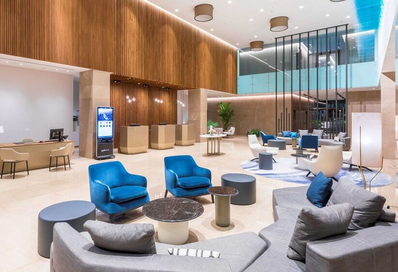 Fotos del hotel Radisson Blu Hotel, Larnaca:  10