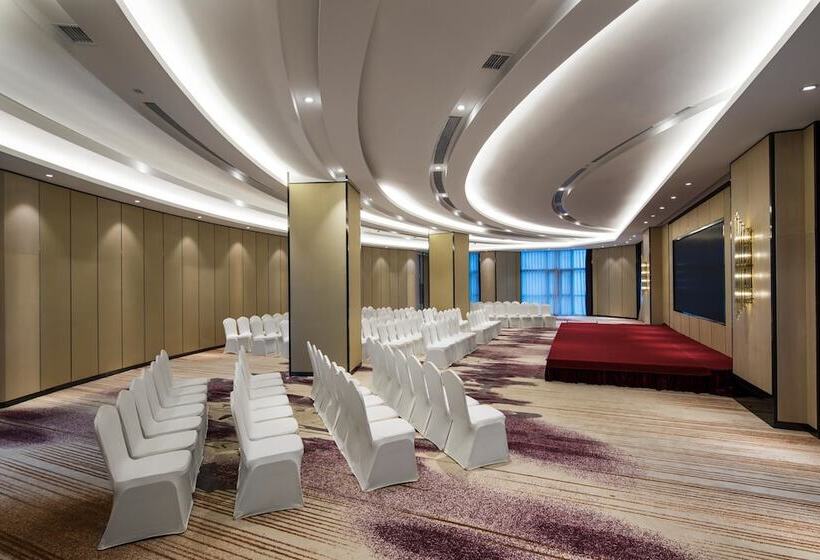 Fotos del hotel Ramada Plaza Changsha Xingsha:  2