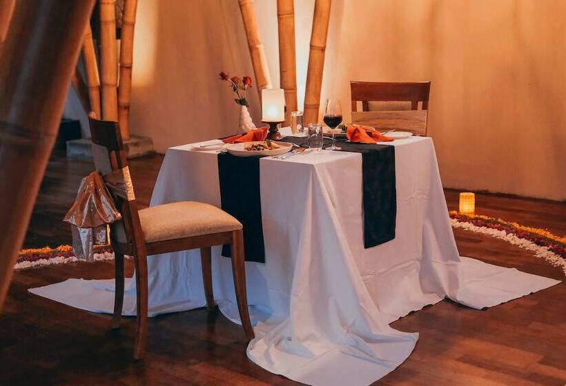 Fotos del hotel The Sankara Suites And Villas By Pramana:  7