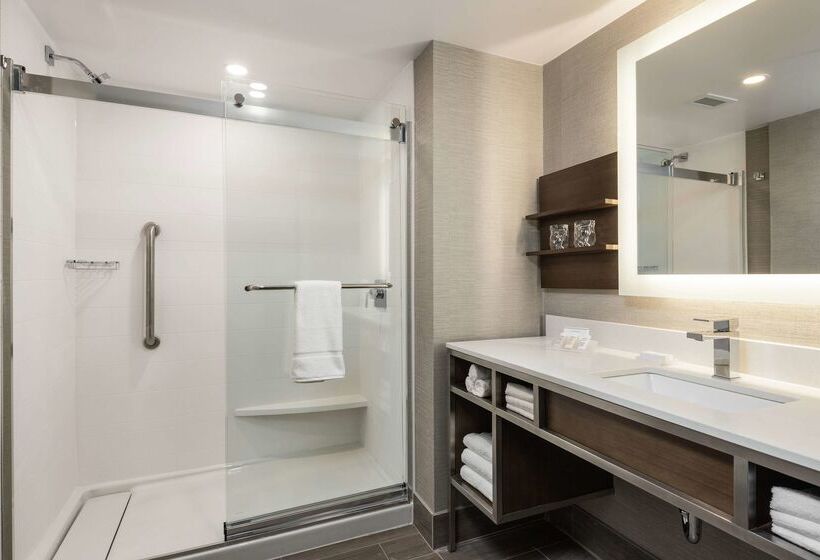 Fotos del hotel Hilton Garden Inn Ottawa Downtown:  4