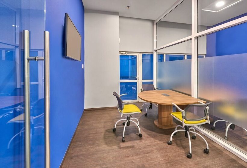 Fotos del hotel City Express Cdmx La Villa:  6