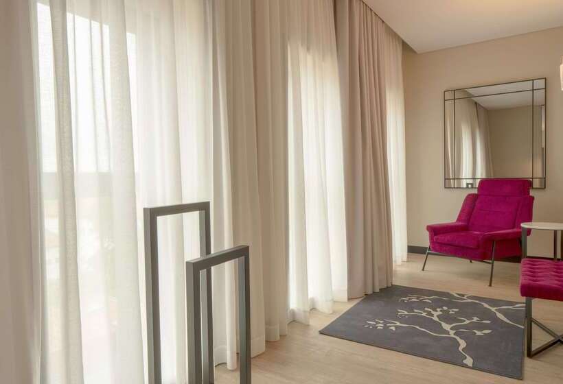 Fotos del hotel Nh Porto Jardim:  38