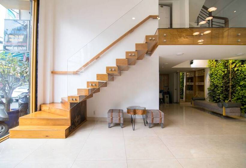 Fotos del hotel Reddoorz Plus Near Saigon Train Station:  25