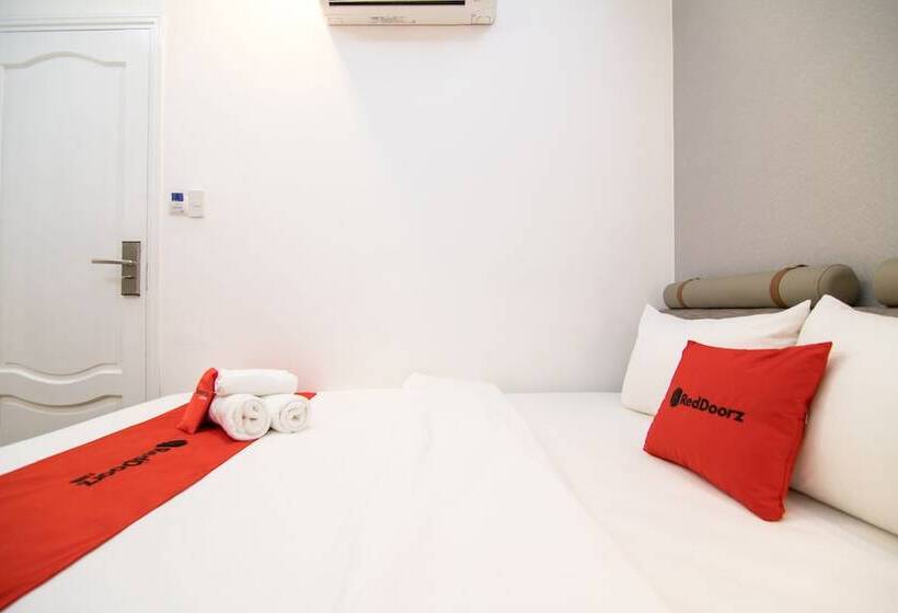 Fotos del hotel Reddoorz Plus Near Saigon Train Station:  20