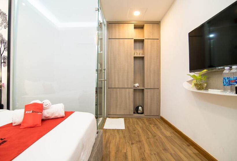 Fotos del hotel Reddoorz Plus Near Saigon Train Station:  16