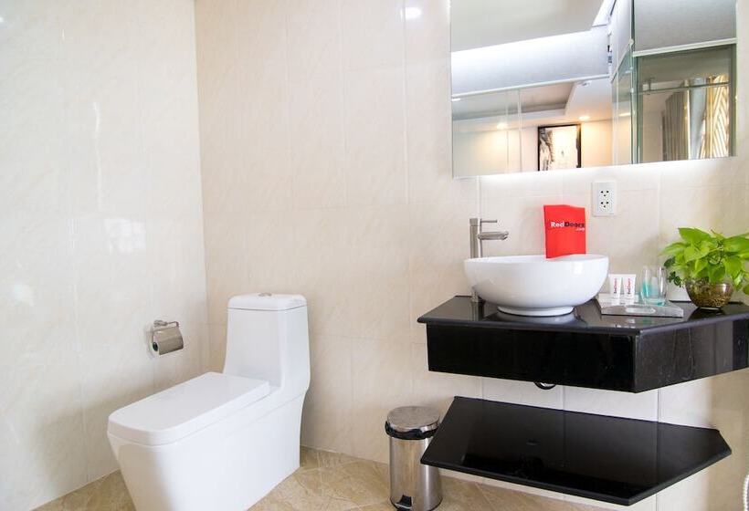 Fotos del hotel Reddoorz Plus Near Saigon Train Station:  4