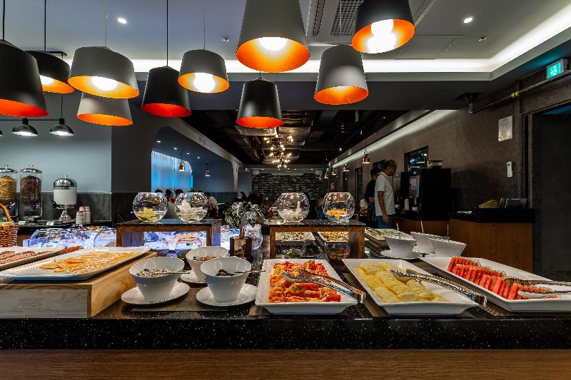 Fotos del hotel Centum Premier:  3