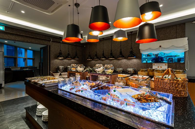 Fotos del hotel Centum Premier:  8