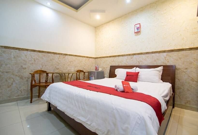 Fotos del hotel Reddoorz Plus Near Mien Tay Bus Station 2:  21