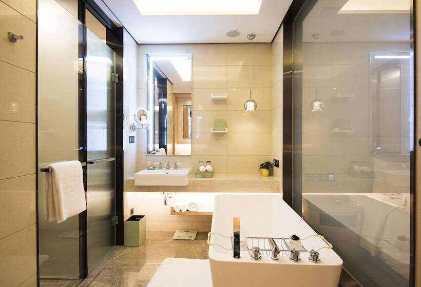 Fotos del hotel Virtuous World:  14