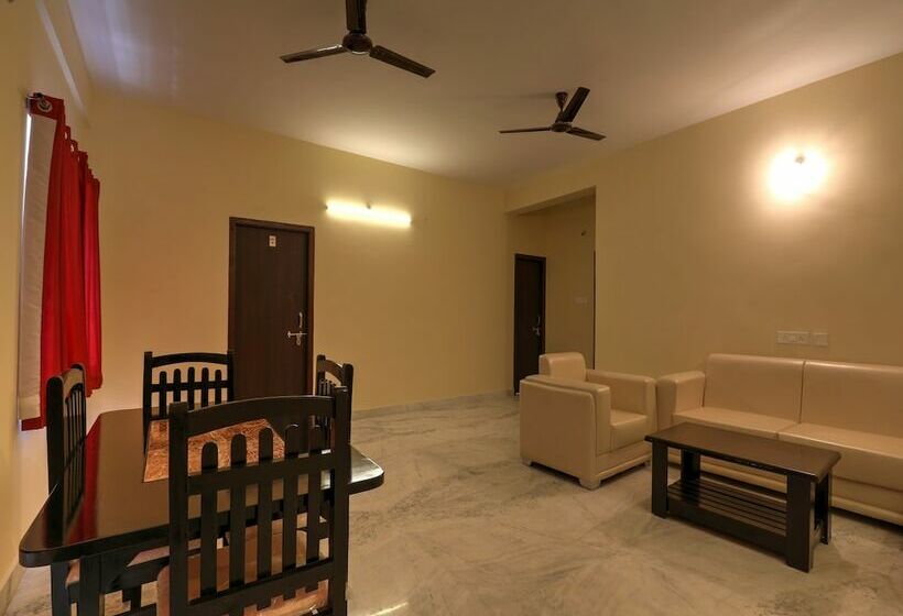 Fotos del hotel Oyo 15168 Sucasa Homes:  7