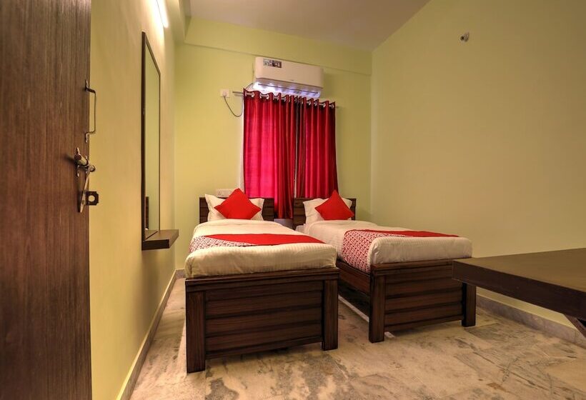 Fotos del hotel Oyo 15168 Sucasa Homes:  2