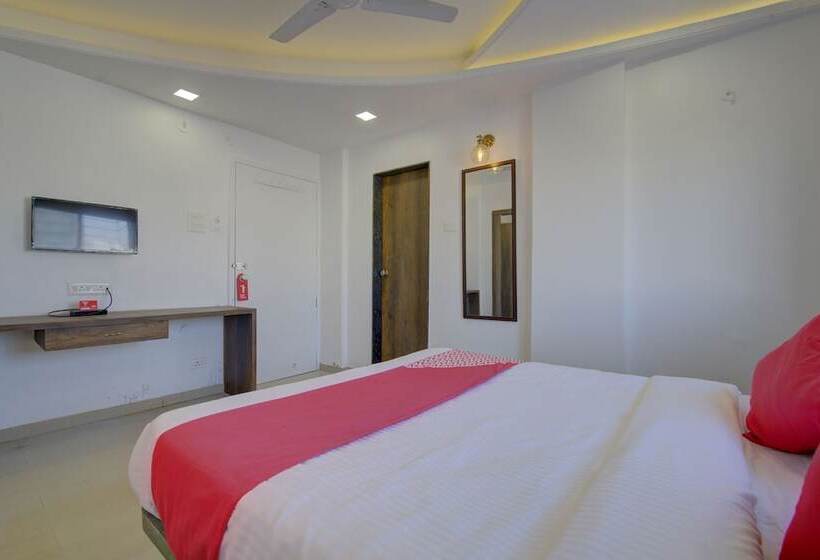 Fotos del hotel Oyo 17036 Rk S Regency:  8