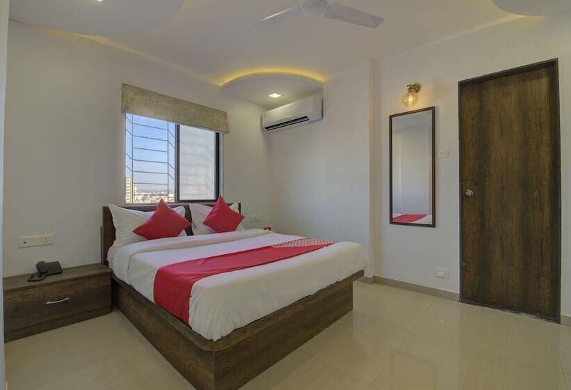 Fotos del hotel Oyo 17036 Rk S Regency:  14