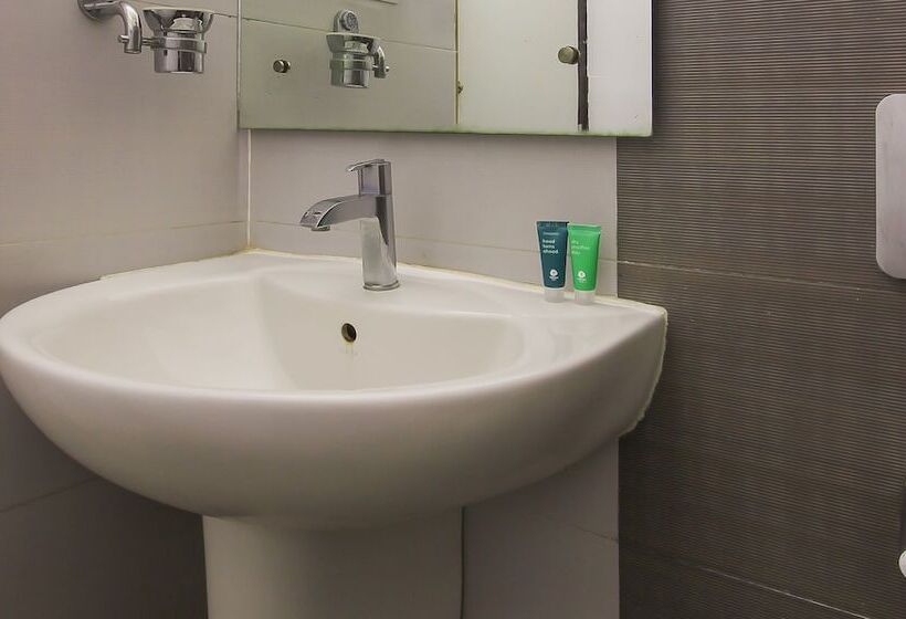 Fotos del hotel Treebo Trip Aditya Harsha:  9