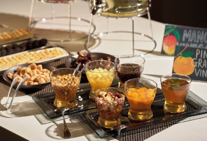 Fotos del hotel Intergate Kanazawa:  9