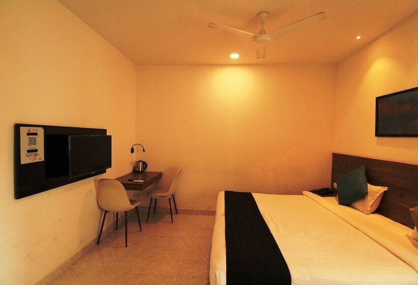 Fotos del hotel Arunaa Inn:  11