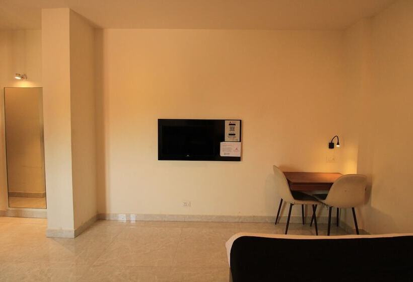 Fotos del hotel Arunaa Inn:  17