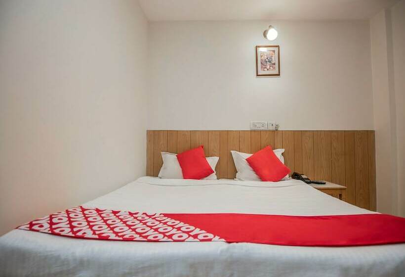 Fotos del hotel Oyo 15411 Flagship Little Inn:  5