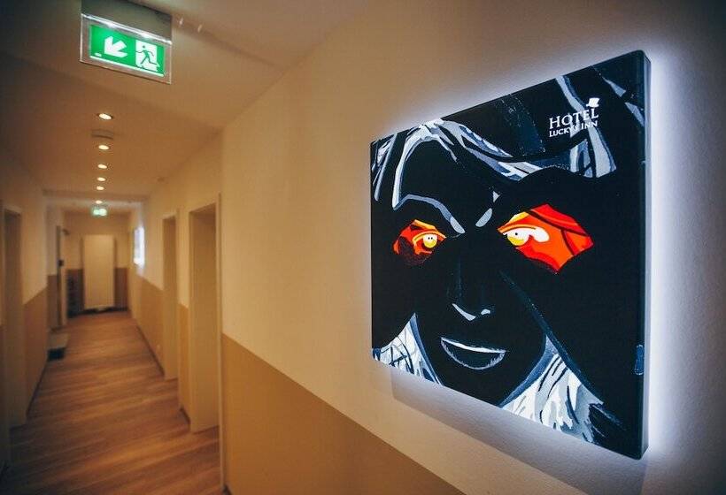 Fotos del hotel Luckys Inn:  5