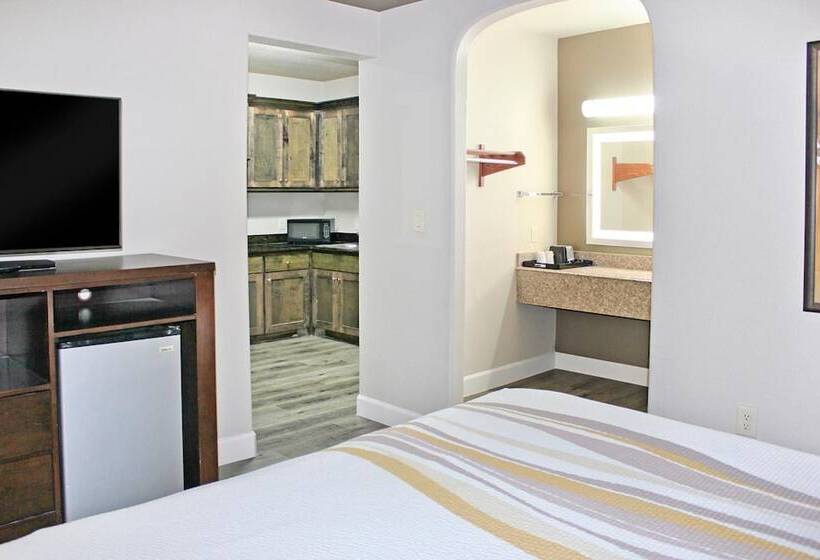 Fotos del hotel Palacio Royale Inn Houston Nw:  7