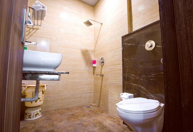 Fotos del hotel Shivaay Grand:  15