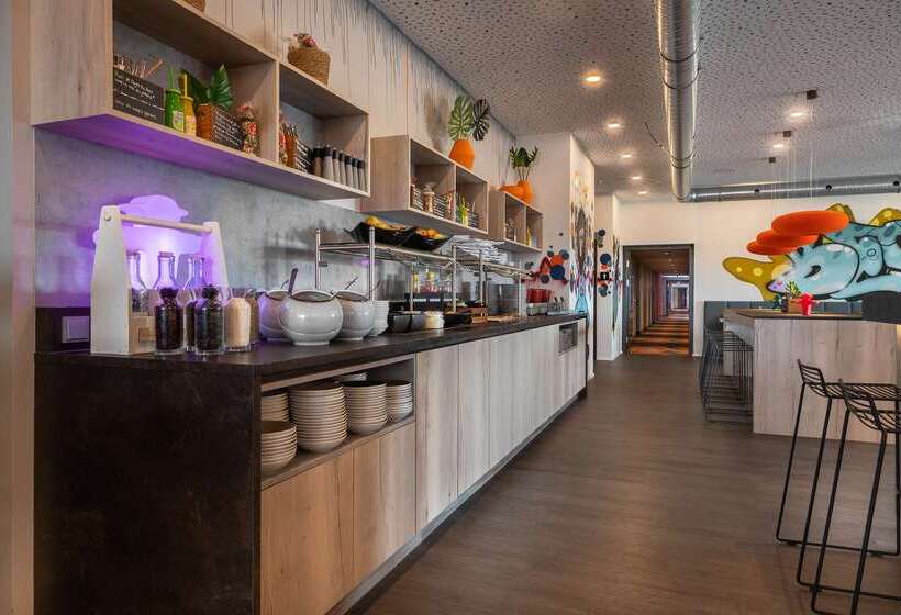 Fotos del hotel The Niu Hide:  19