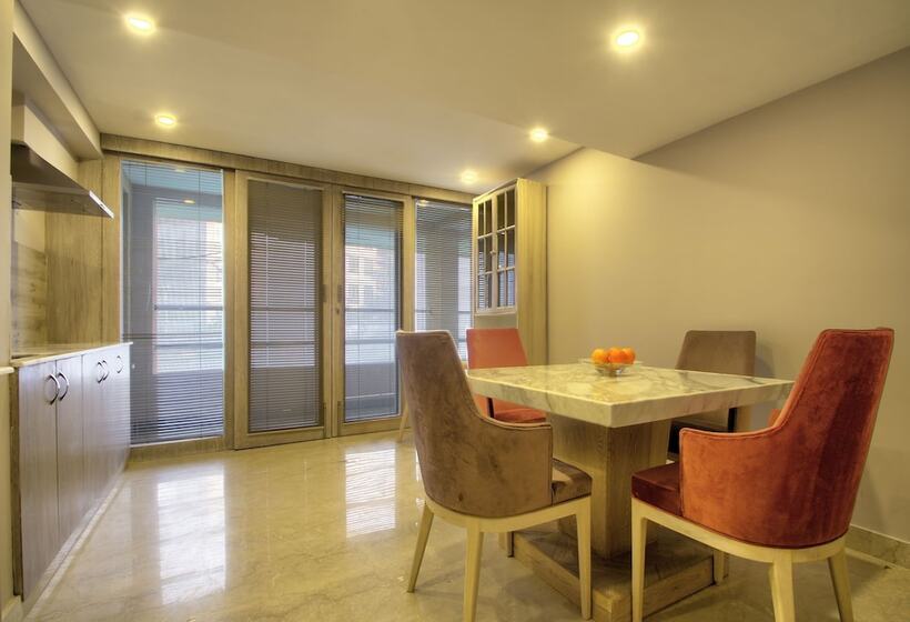 Fotos del hotel Sarovar Premiere Jaipur:  3