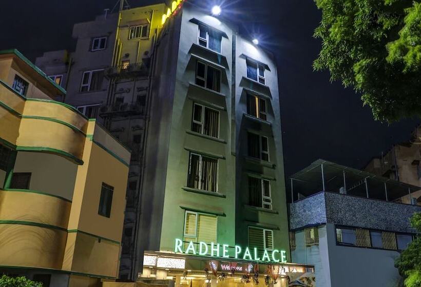 Fotos del hotel Treebo Trend Radhe Palace:  13