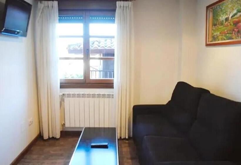 Fotos del hotel Rural Foncubierta:  12