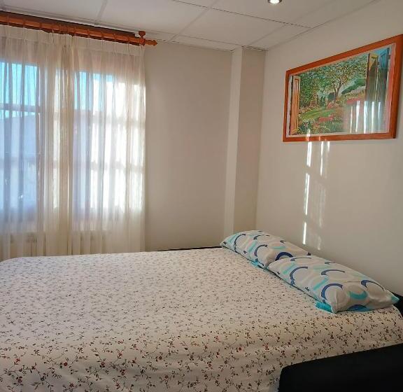 Fotos del hotel Rural Foncubierta:  13