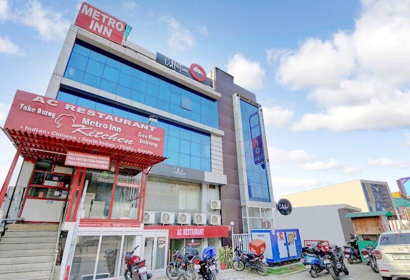 Fotos del hotel Collection O 30079 Indira Nagar:  4